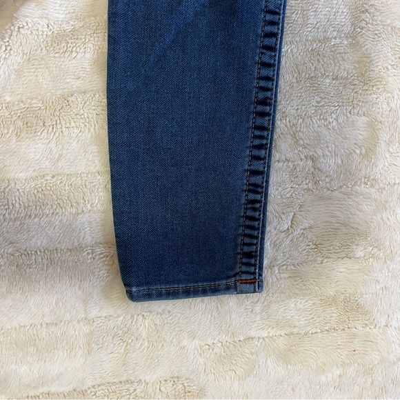 True Religion Skinny Jeans - Picture 4 of 6
